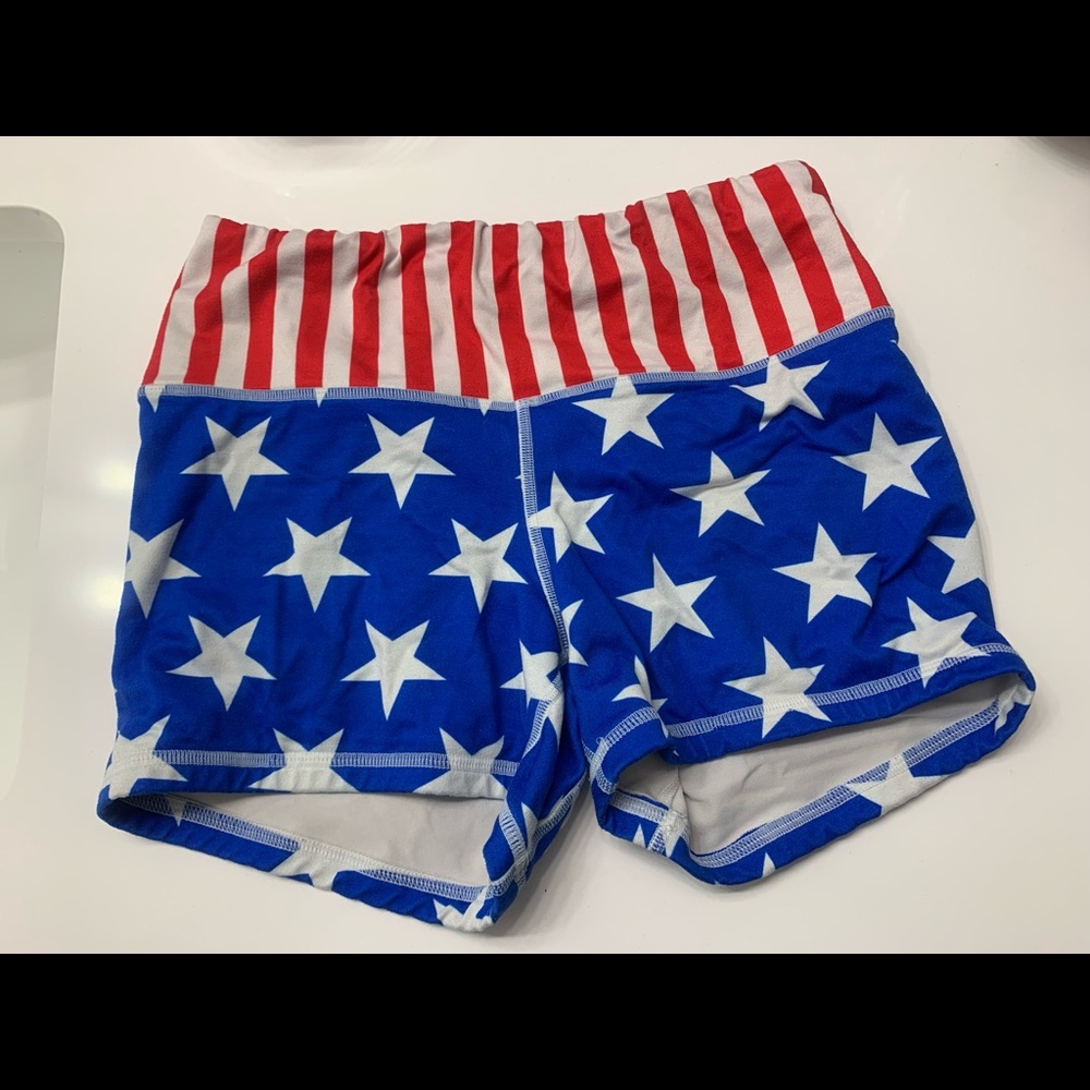 Fleo Power High Rise Shorts